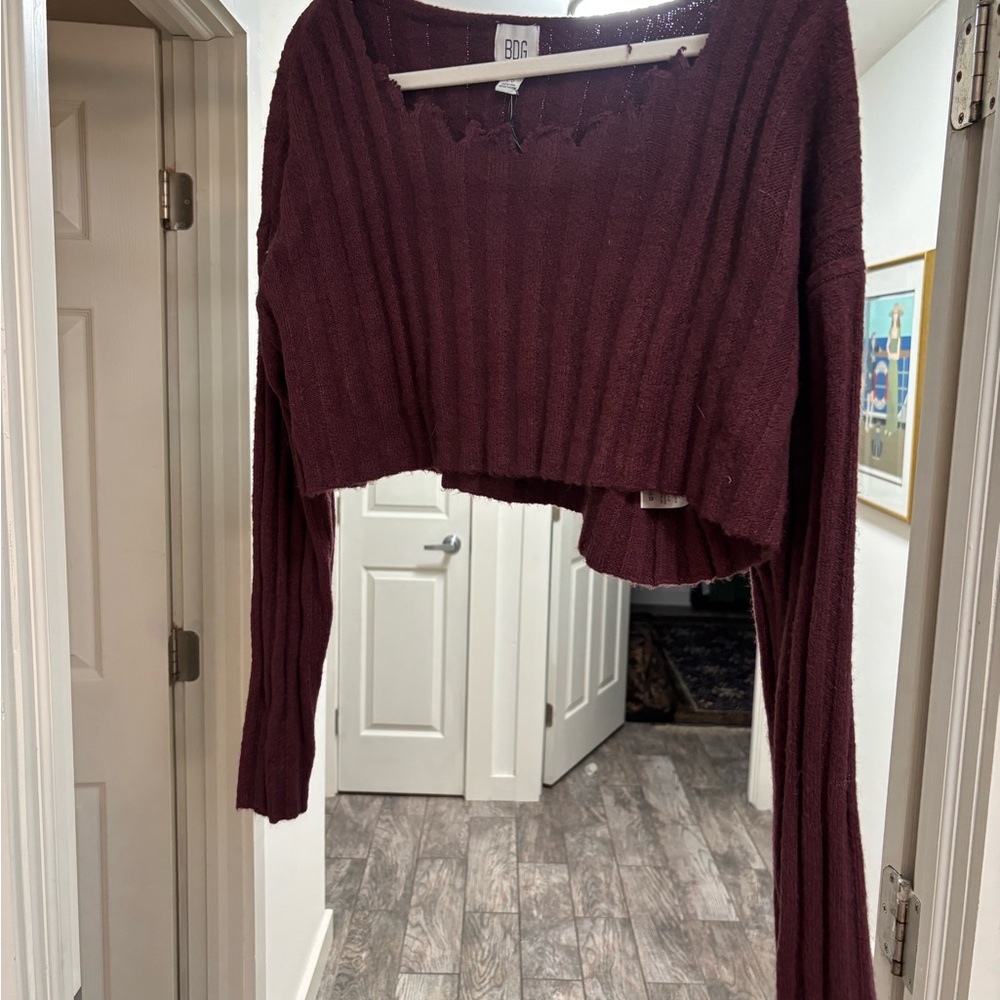 Women's Burgundy Cropped Sweater